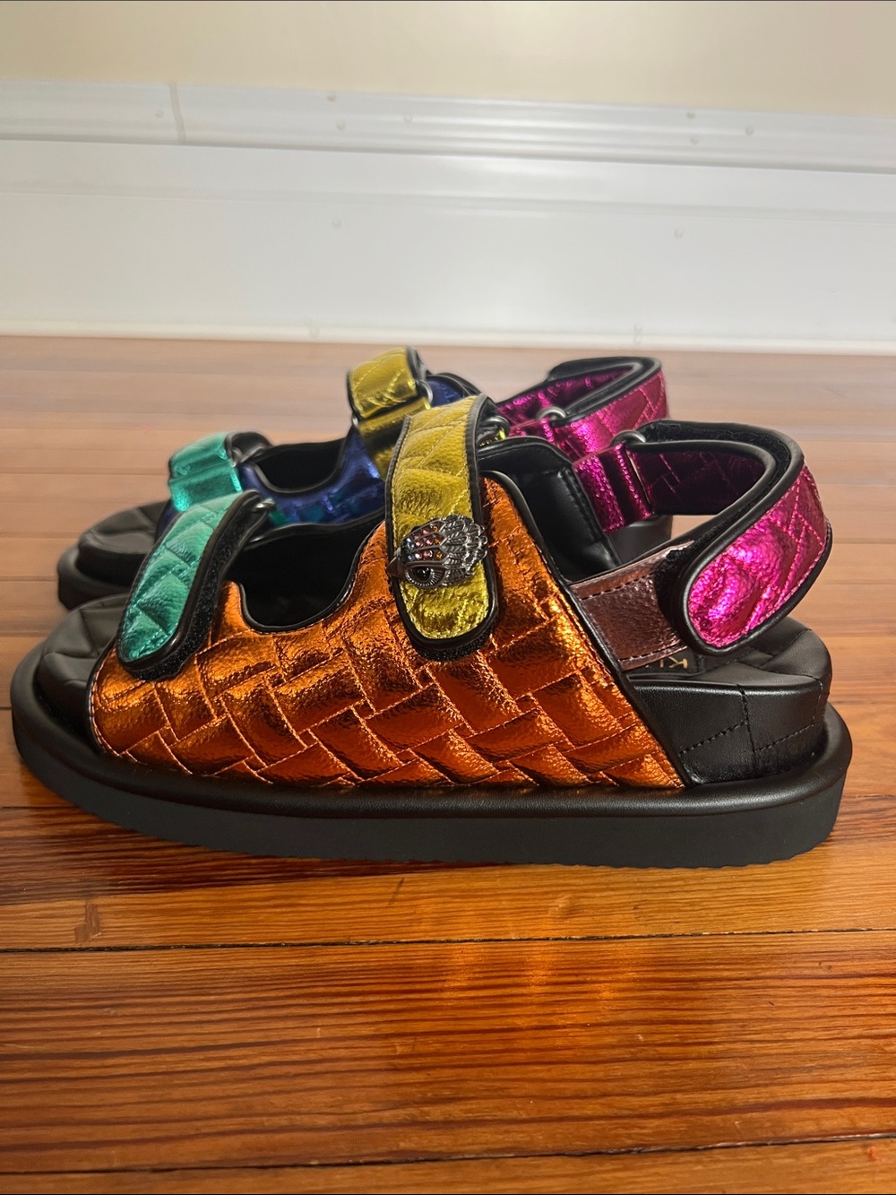 Kurt Geiger London Orson Sandal Metallic Multi Color Quilted Eagle NWOB EU 39 - Picture 6 of 10